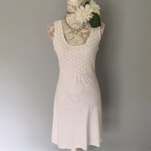 Charlotte Tarantola // White Eyelet Tank Dress Size small wk2